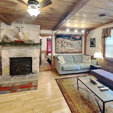 Stone Creek Cottage 비둘기 포지 외부 사진