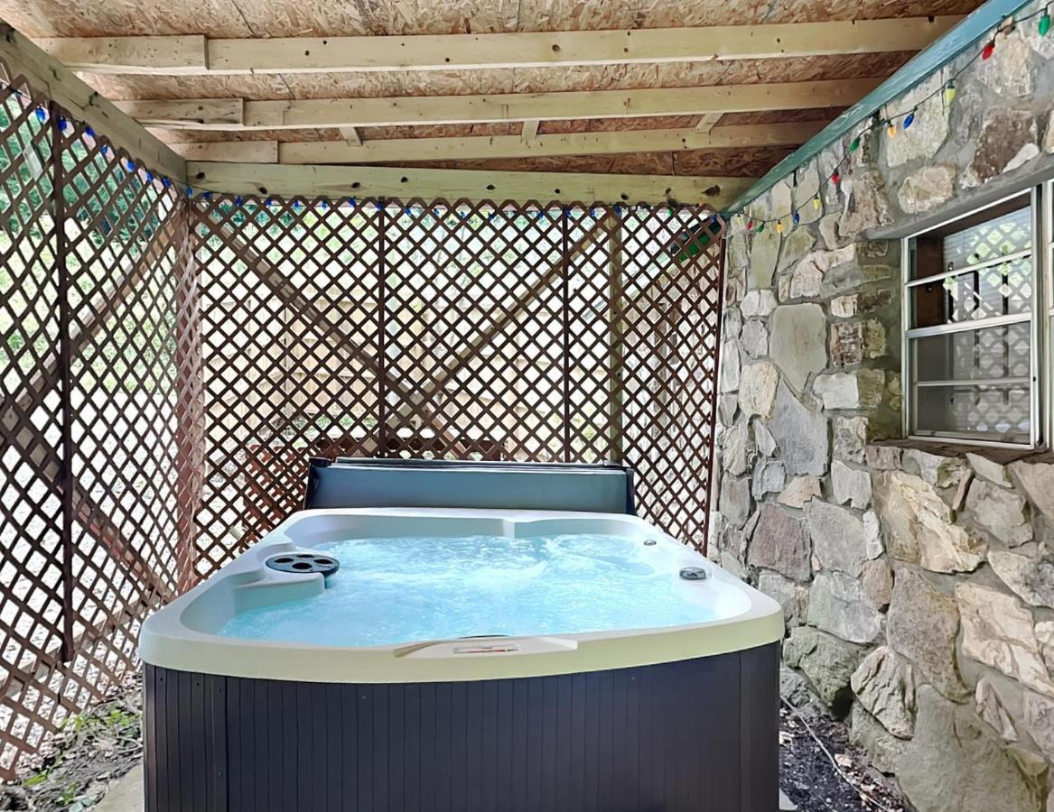 Stone Creek Cottage 비둘기 포지 외부 사진