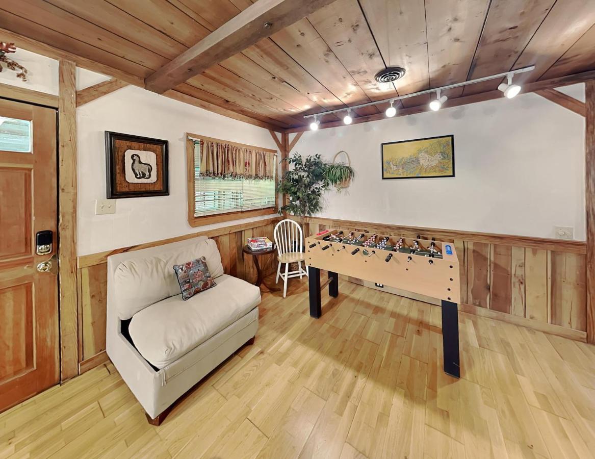 Stone Creek Cottage 비둘기 포지 외부 사진